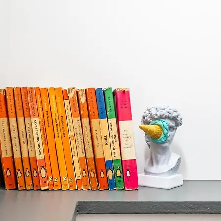 Holiday home The Bookclub