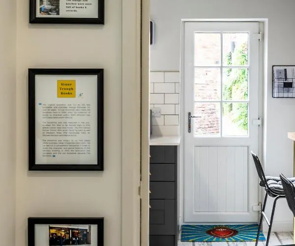 度假居 The Bookclub